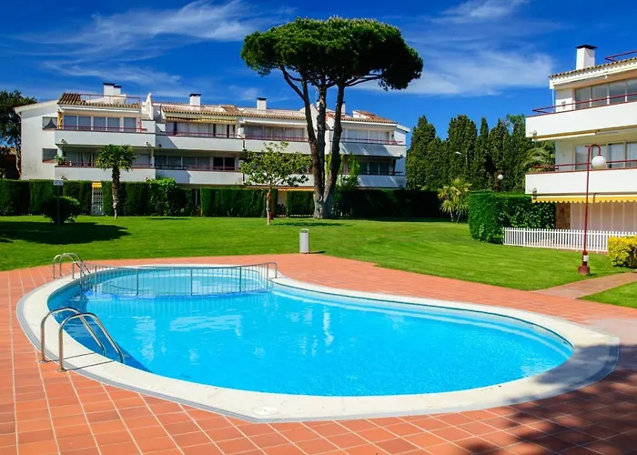 Bf-3 4 Pax * Calella De Palafrugell